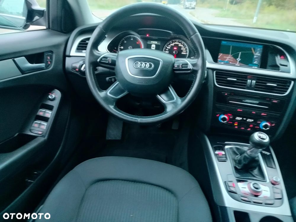 Audi A4 Avant - 22