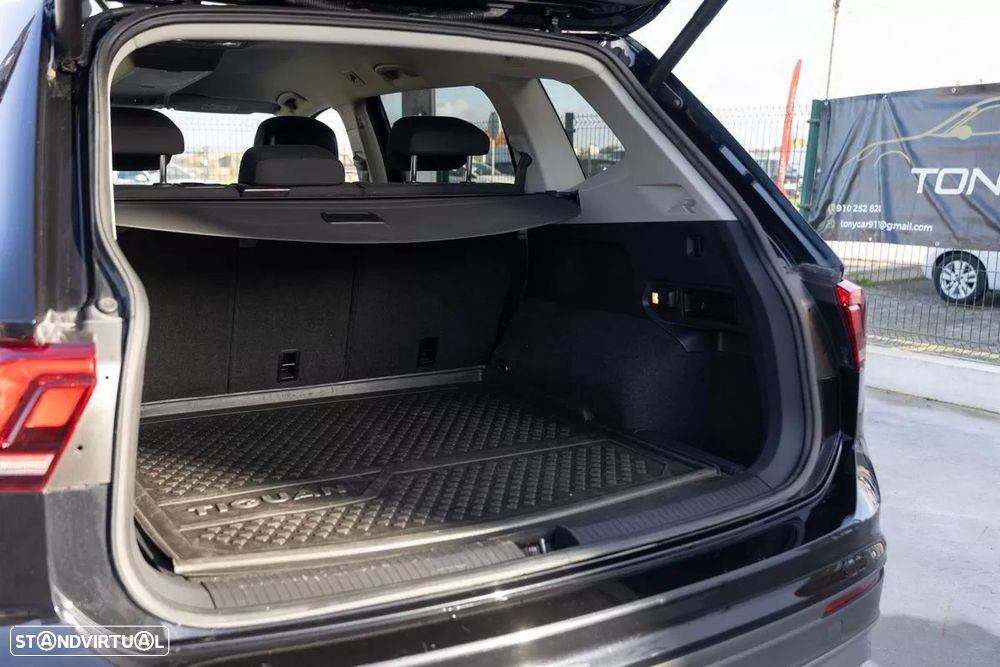 VW Tiguan Allspace 2.0 TDI Confortline DSG - 36