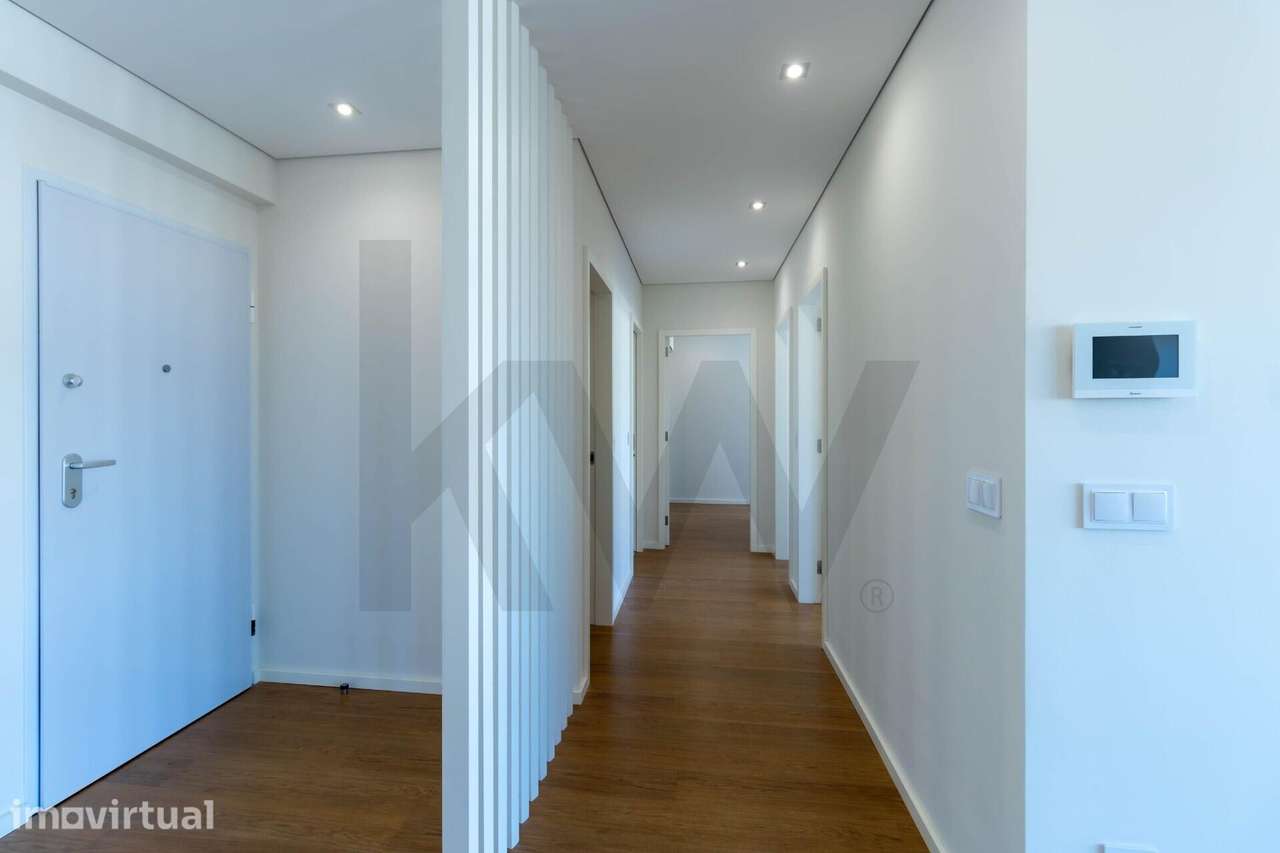 Apartamento T3 Novo com Varanda e Garagem em Canidelo, Vila Nova de Ga - Grande imagem: 3/30