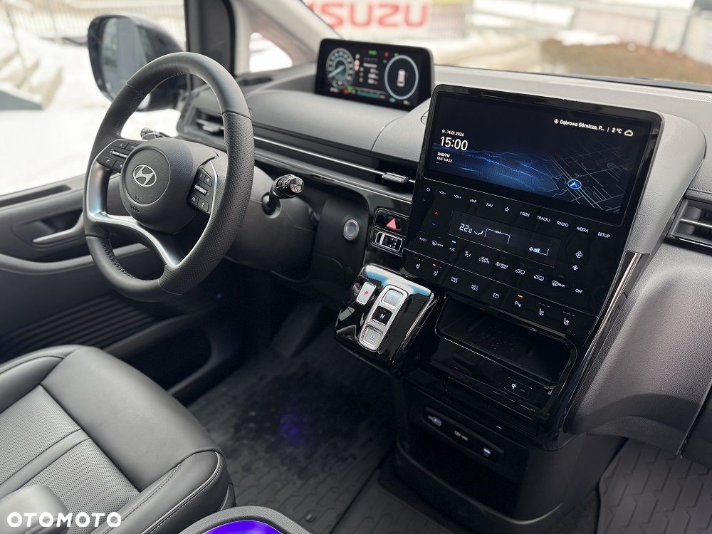 Hyundai Staria 1.6 T-GDI HEV Luxury - 13