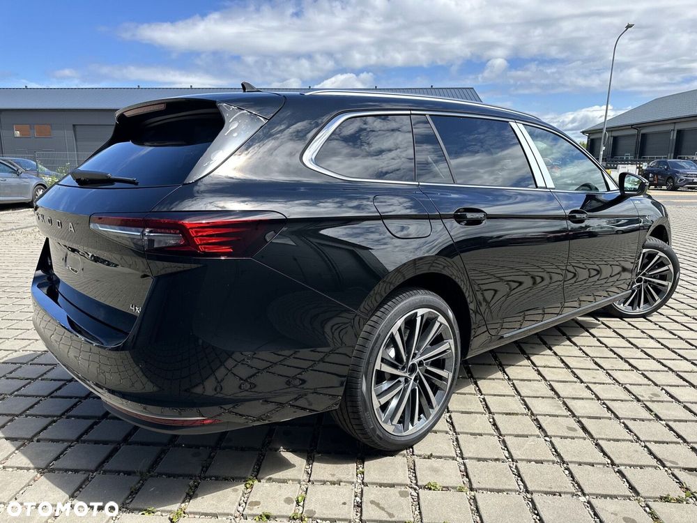 Skoda Superb 2.0 TSI 4x4 L&K DSG - 33