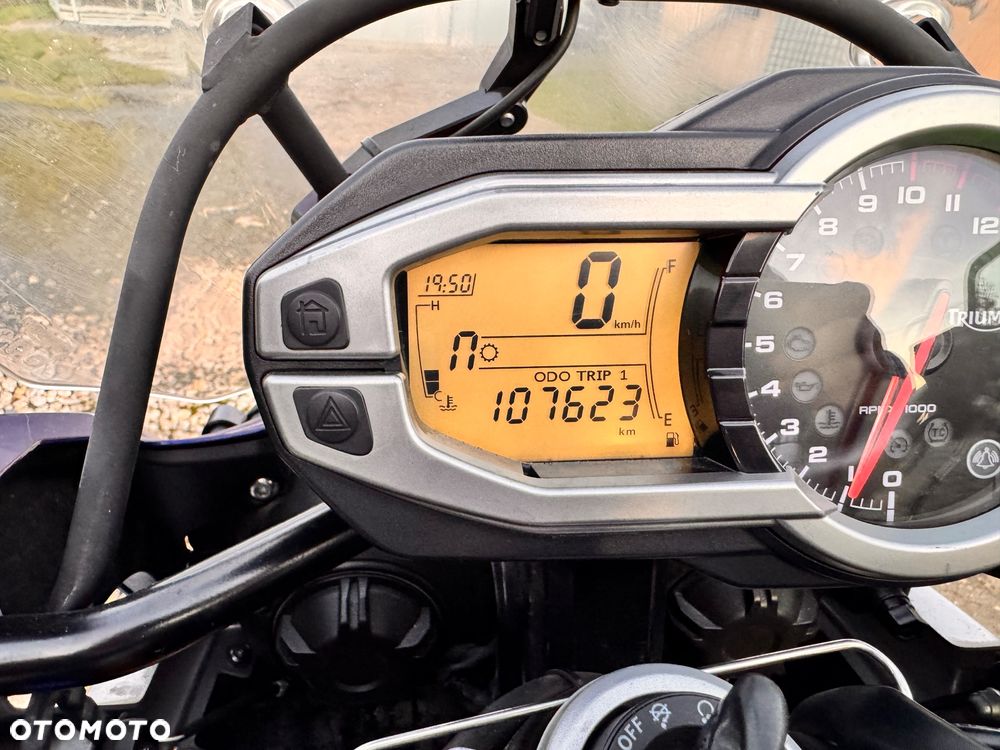 Triumph Tiger - 5