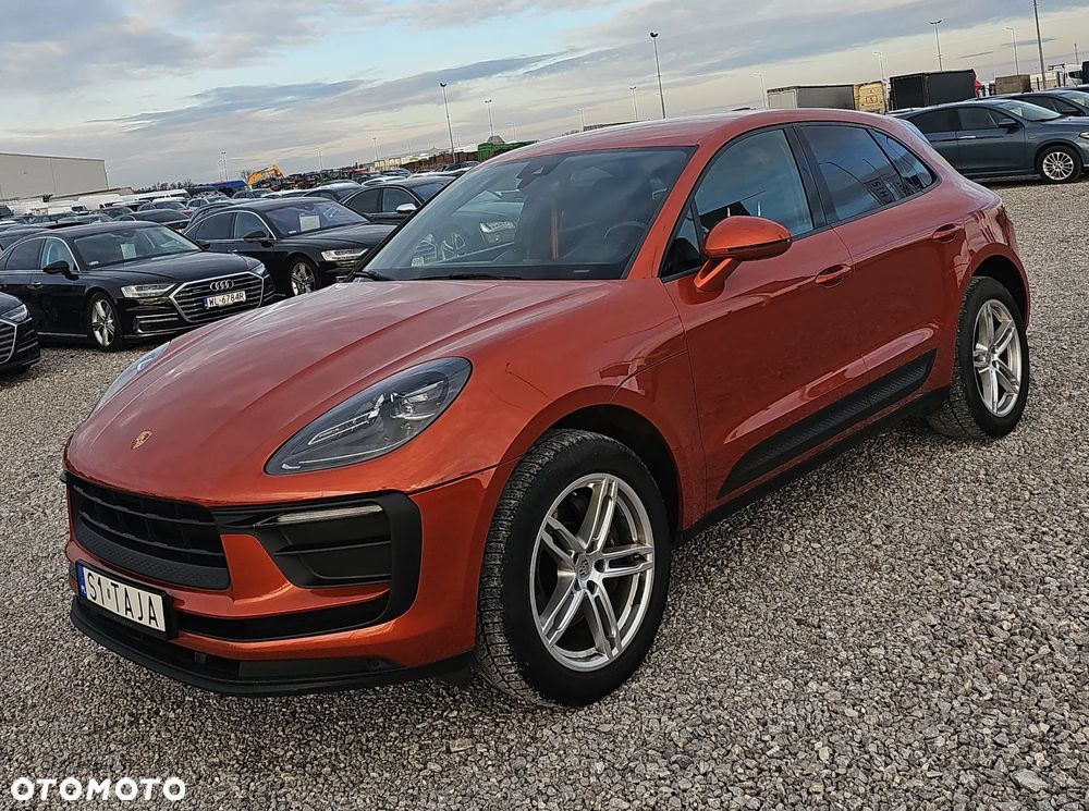 Porsche Macan T - 1