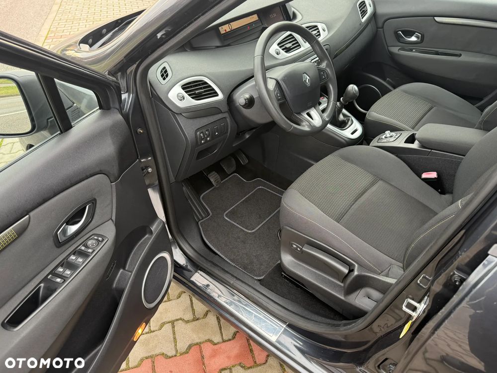 Renault Scenic TCe 130 Dynamique - 21