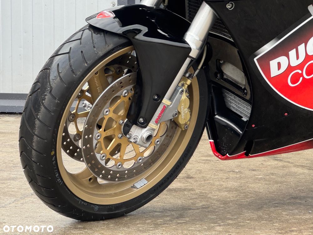 Ducati 748 - 21