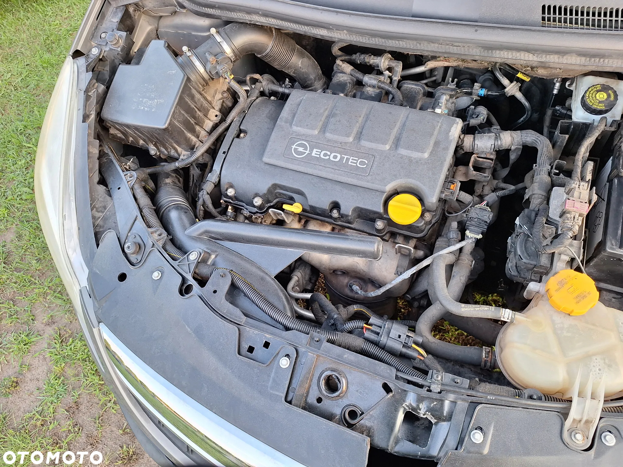 Opel Corsa 1.4 16V 150 Jahre - 17