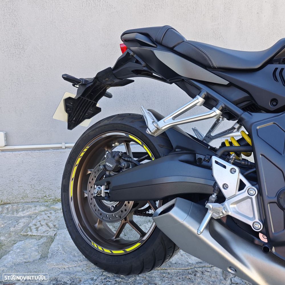 Honda CB 650R - 10