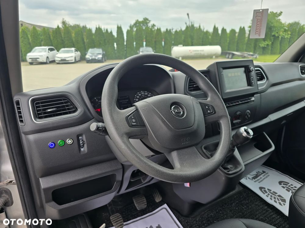 Opel Movano-Koniowóz - 14