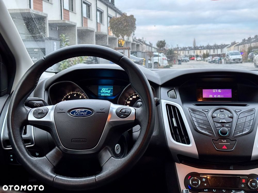 Ford Focus 1.6 Edition - 15
