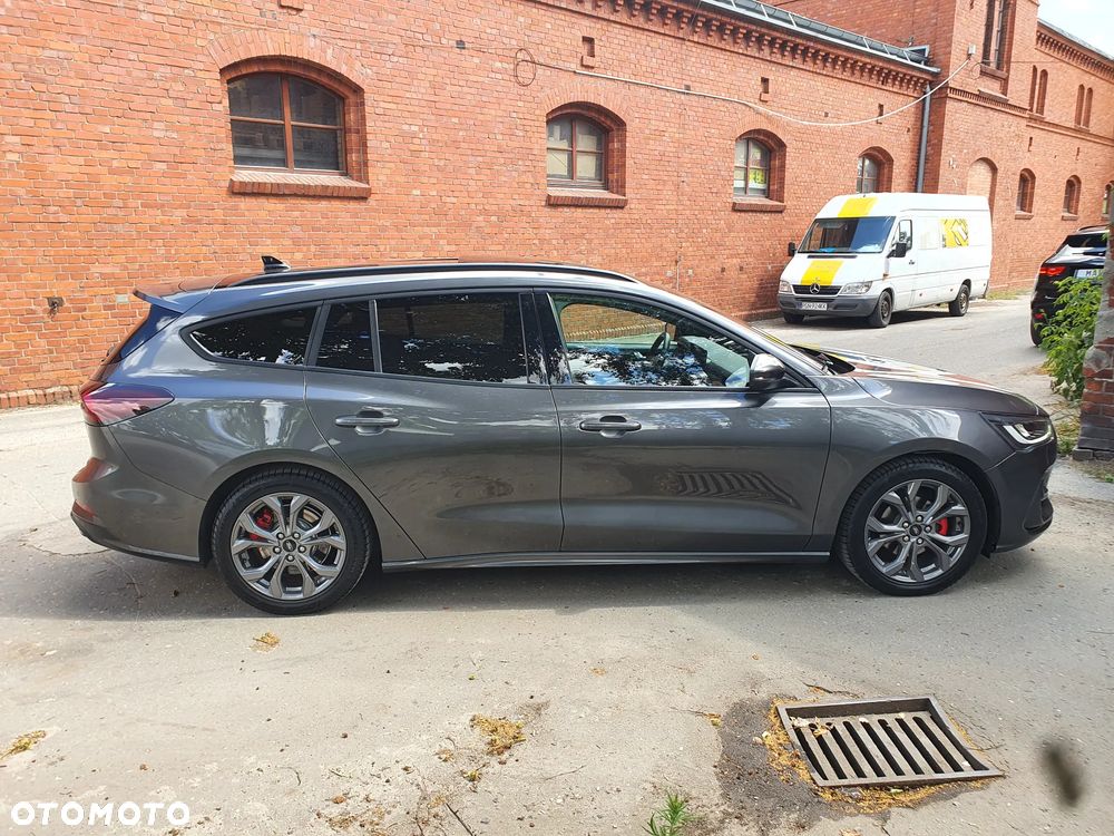 Ford Focus 1.5 EcoBlue Start-Stopp-System ST-LINE X - 3