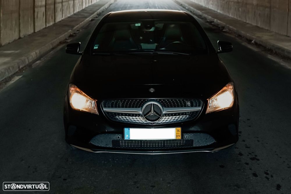 Mercedes-Benz CLA 180 - 1
