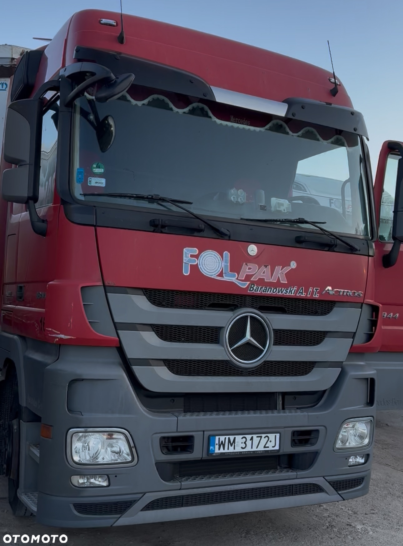 Mercedes-Benz Actros - 3
