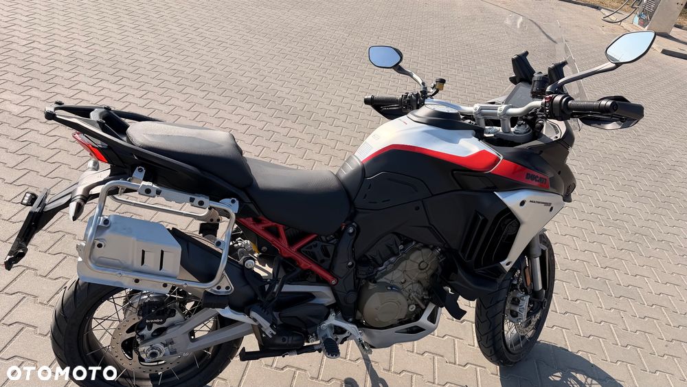 Ducati Multistrada - 10