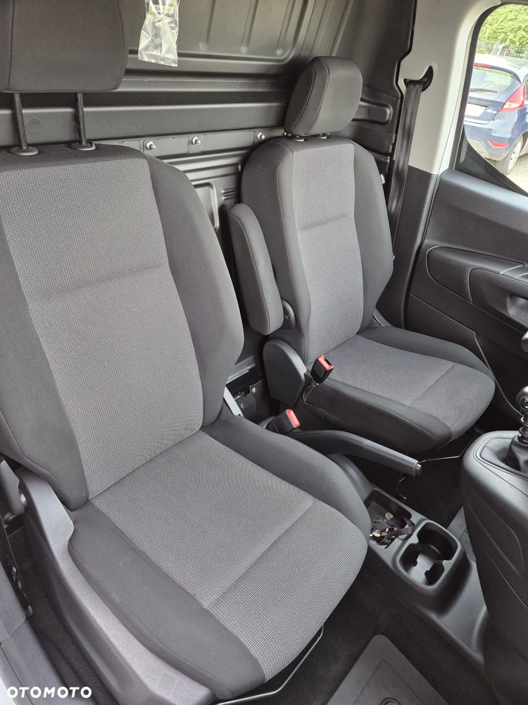 Toyota PROACE CITY - 12