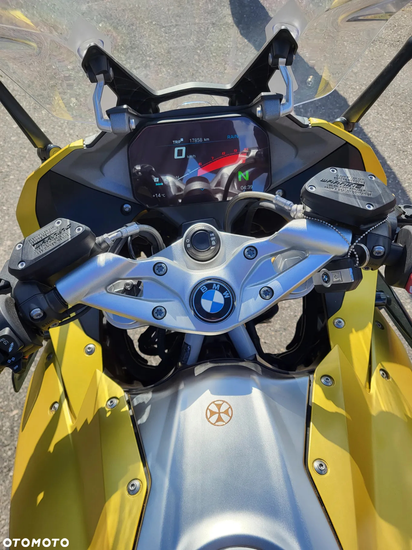 BMW R - 9