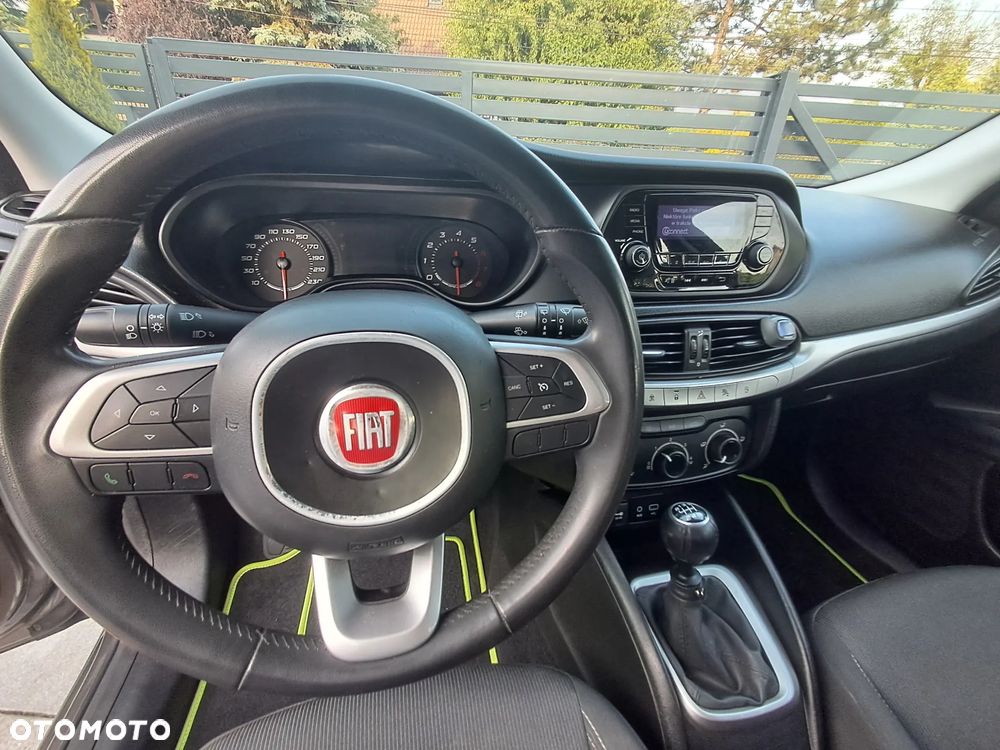 Fiat Tipo 1.4 T-Jet 16v Sport - 10