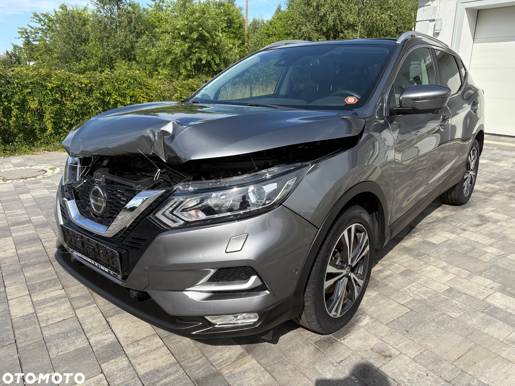 Nissan Qashqai 1.6 dCi Xtronic N-Connecta - 36