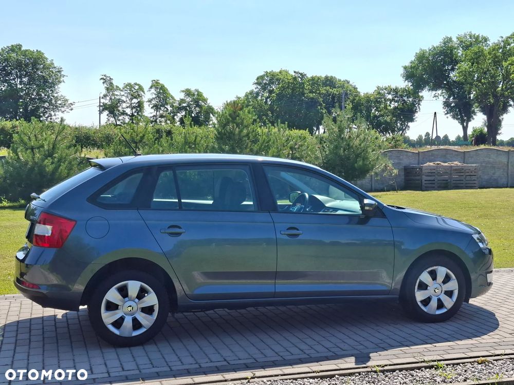 Skoda RAPID 1.4 TDI DSG Clever - 4