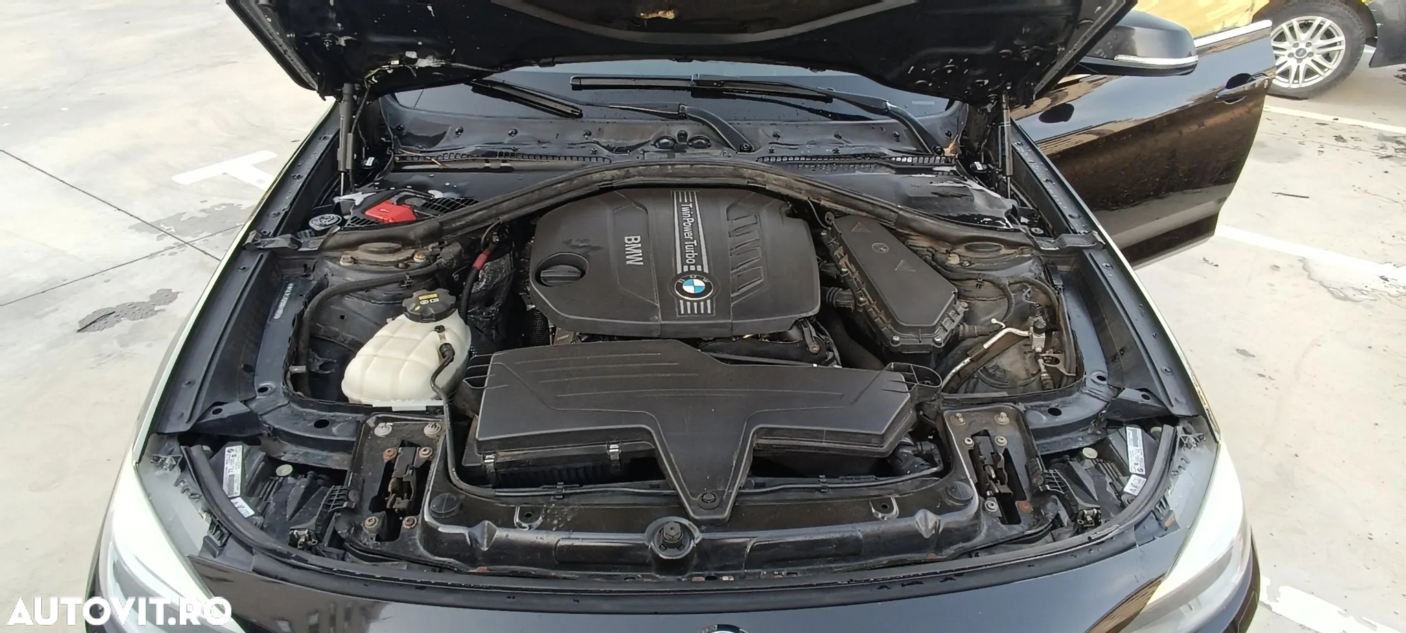 BMW Seria 3 320d - 4
