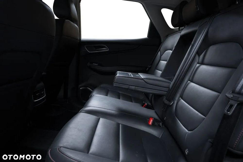 MG EHS 1.5T-GDI PHEV Luxury - 13