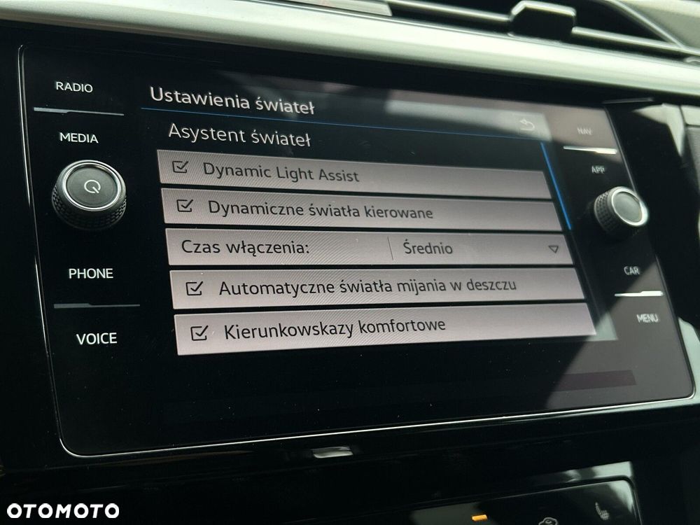 Volkswagen Arteon 2.0 TSI R-Line DSG - 31