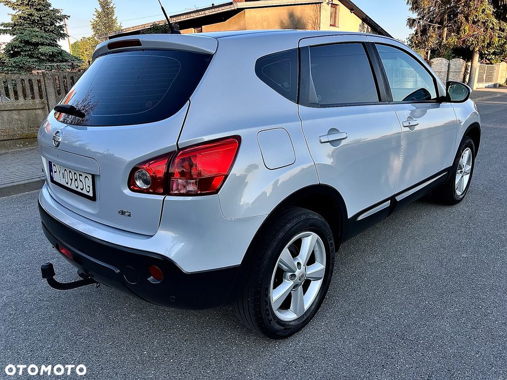 Nissan Qashqai - 4