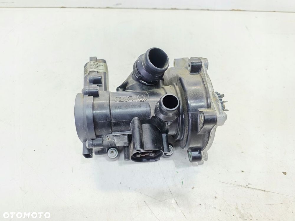 POMPA WODY ZAWÓR + TERMOSTAT AUDI A4 B9 A5 Q5 FY 2.0 TFSI 06L121111K - 1