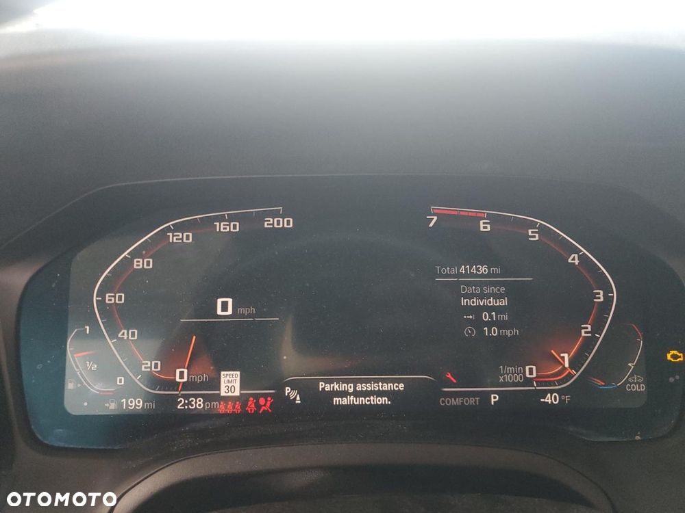 BMW Seria 3 330i Sport Line - 11