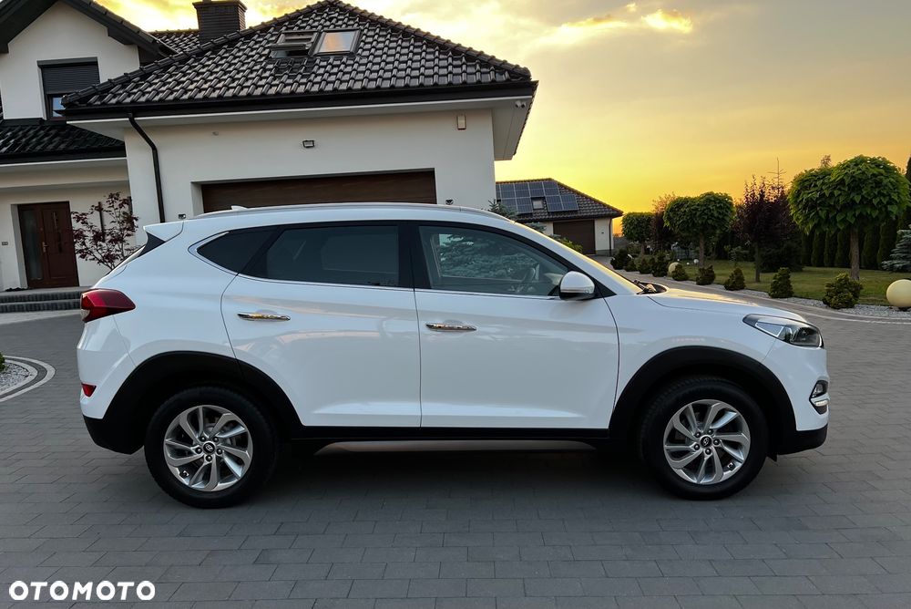 Hyundai Tucson blue 1.6 GDi 2WD Navi - 14