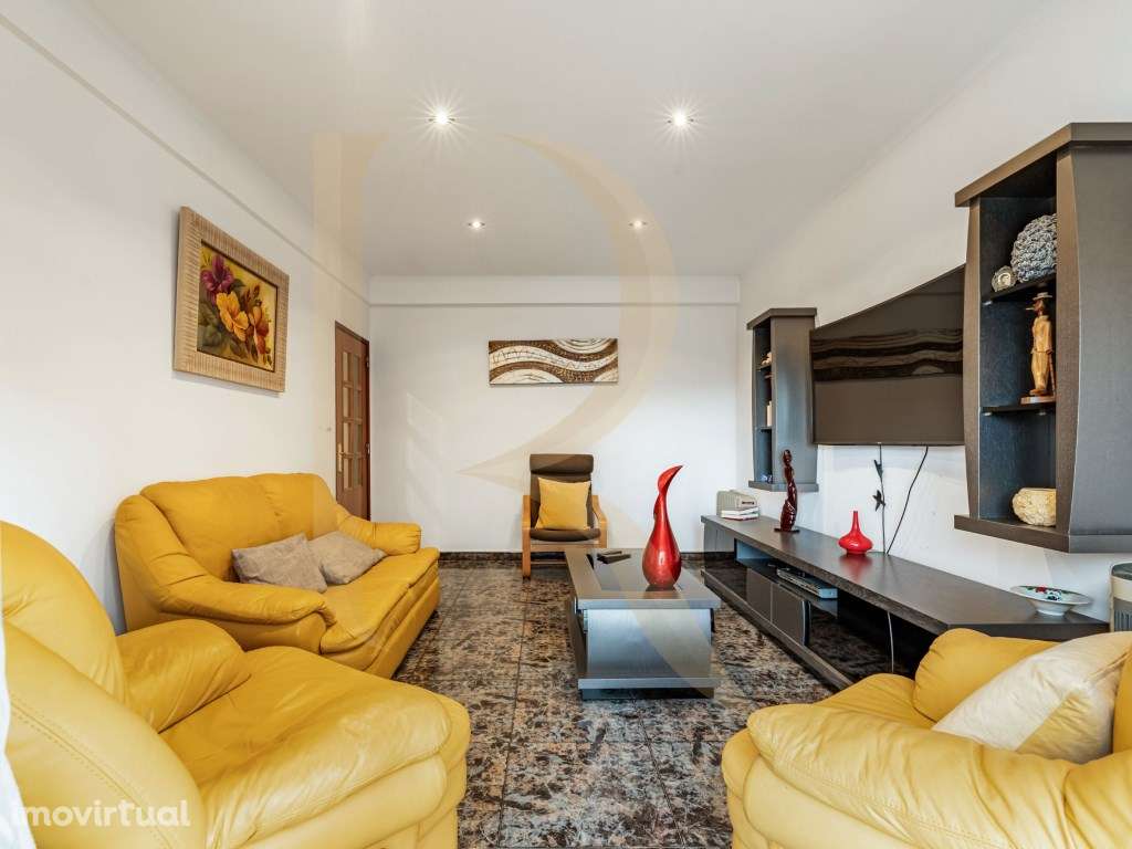 Apartamento com marquise na Amora - Seixal - Grande imagem: 3/30
