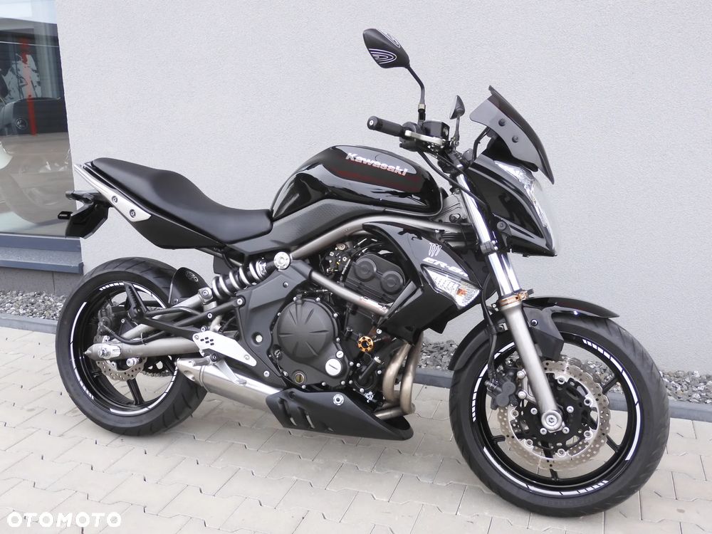 Kawasaki ER - 2
