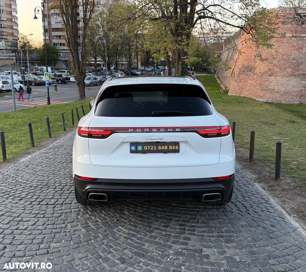 Porsche Cayenne Tiptronic S - 2