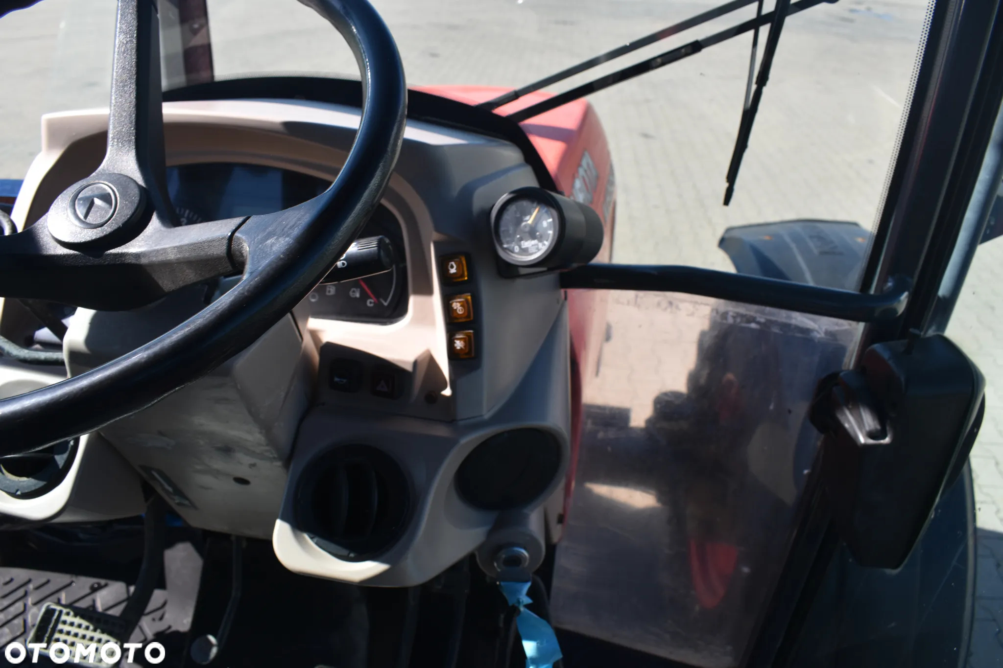 Kubota M9960 - 17