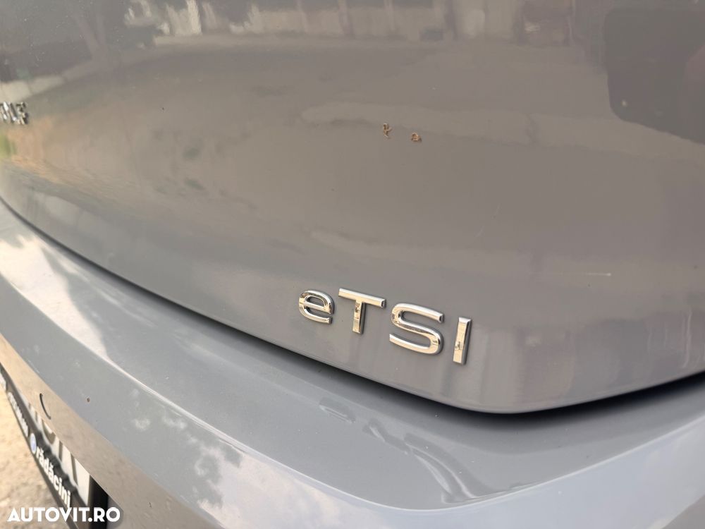 VOLKSWAGEN Golf 2024 — imagine 6