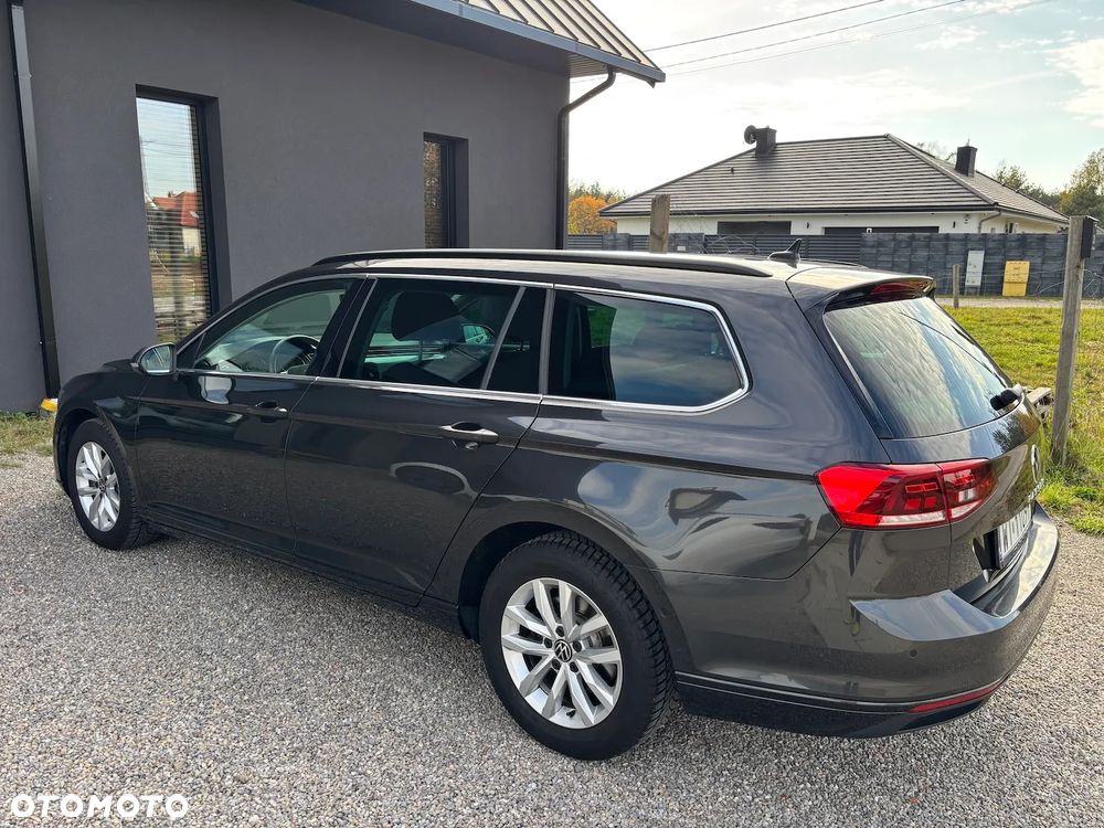 Volkswagen Passat - 6