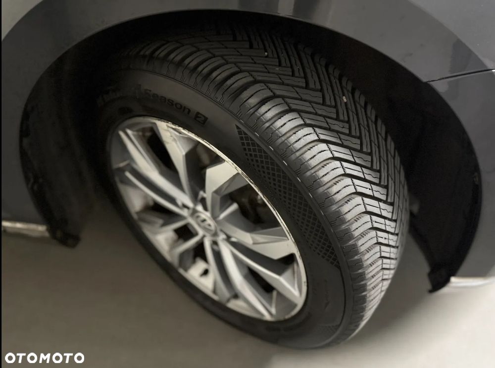 Volkswagen Passat 2.0 TDI SCR DSG Highline - 6