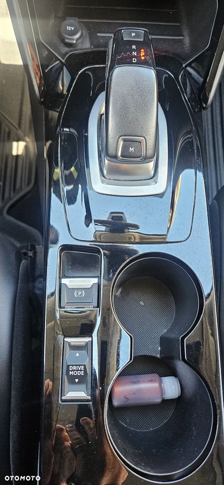 Peugeot 2008 1.5 BlueHDi Allure S&S EAT8 - 13