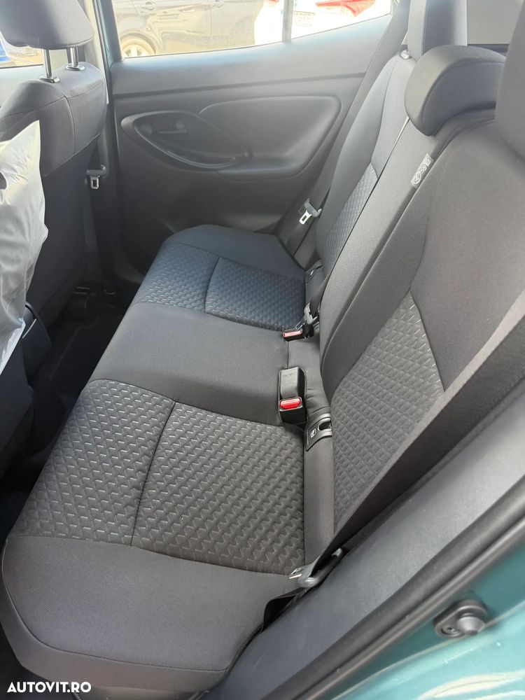 Toyota Yaris Cross 1.5 VVT-i HSD 116 4x2 HEV Business - 9