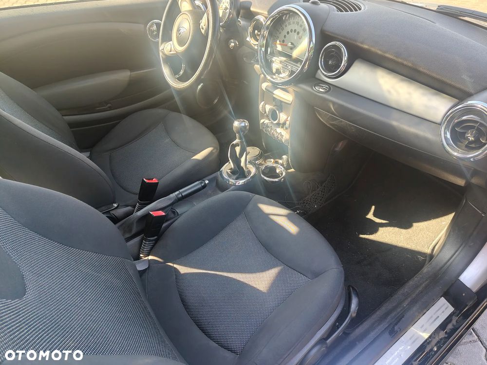 MINI ONE Standard - 7