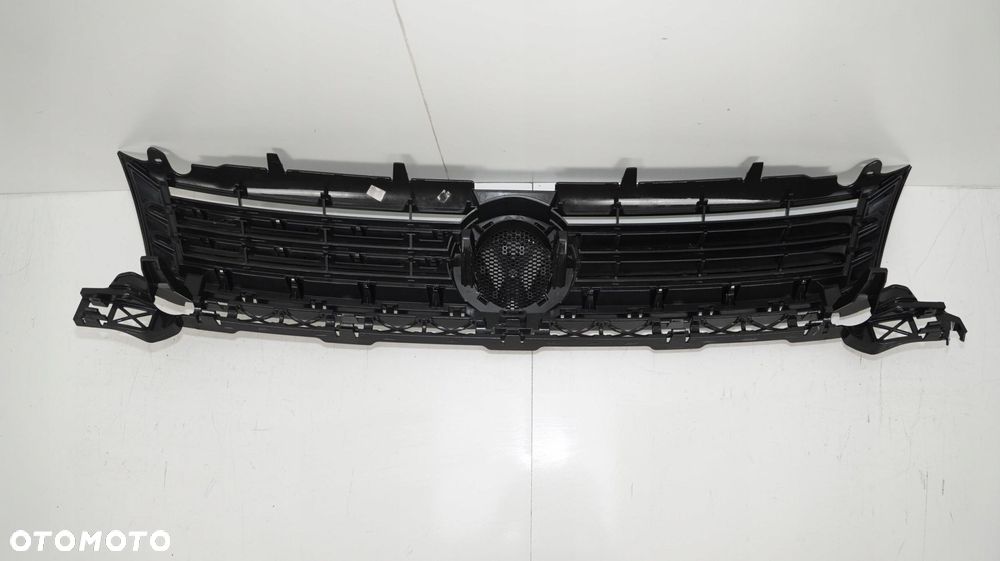 GRILL ATRAPA ZDERZAKA VW CADDY 10-16R - 7