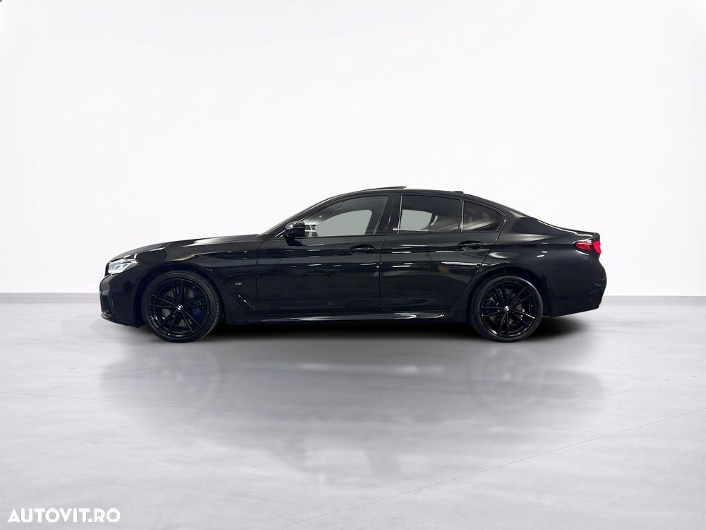 BMW Seria 5 530d xDrive Aut. - 3