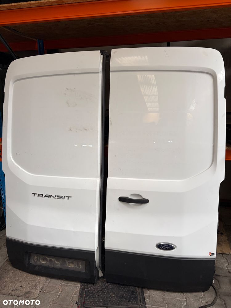 DRZWI tylne  FORD TRANSIT MK8 h2