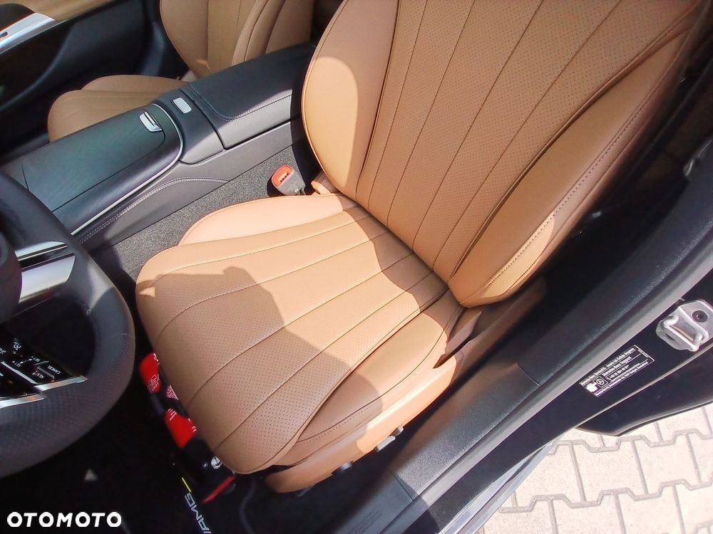 Mercedes-Benz Klasa E 220 d mHEV 4-Matic AMG 9G-Tronic - 16