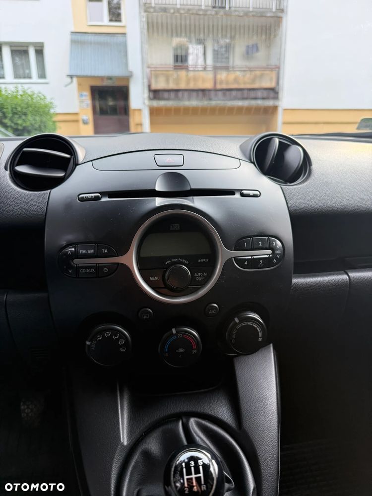 Mazda 2 1.5 Impression - 12