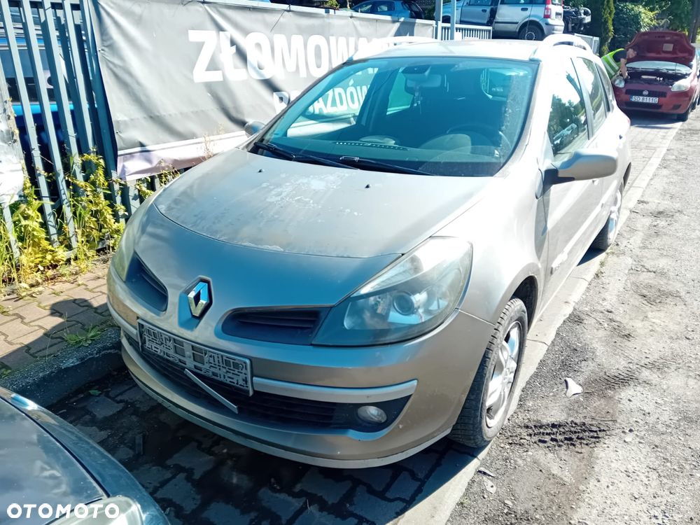 *RENAULT CLIO III KOMBI* Samochód na części - 2
