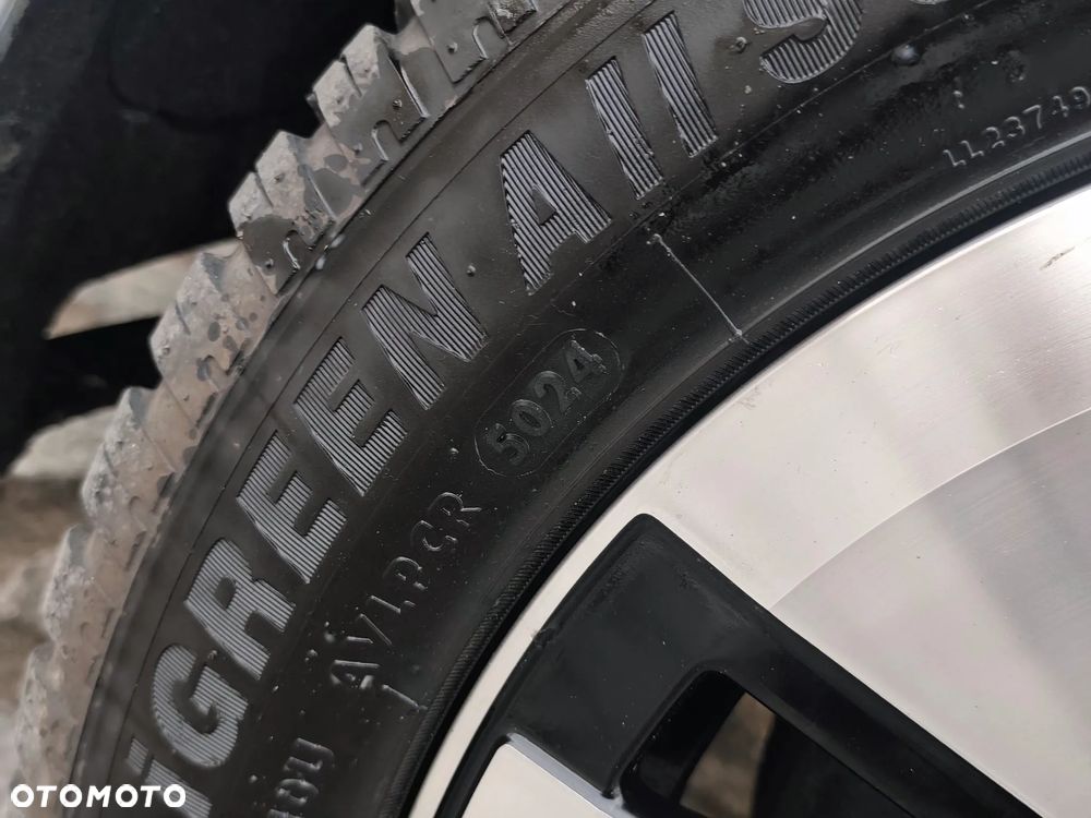 Volkswagen Golf 1.6 BlueTDI DSG Comfortline - 22