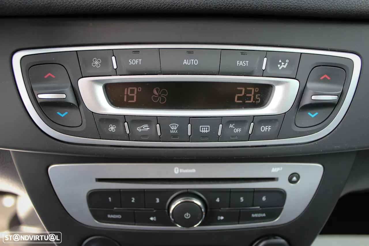 Renault Mégane Sport Tourer 1.5 dCi Bose Edition - 16