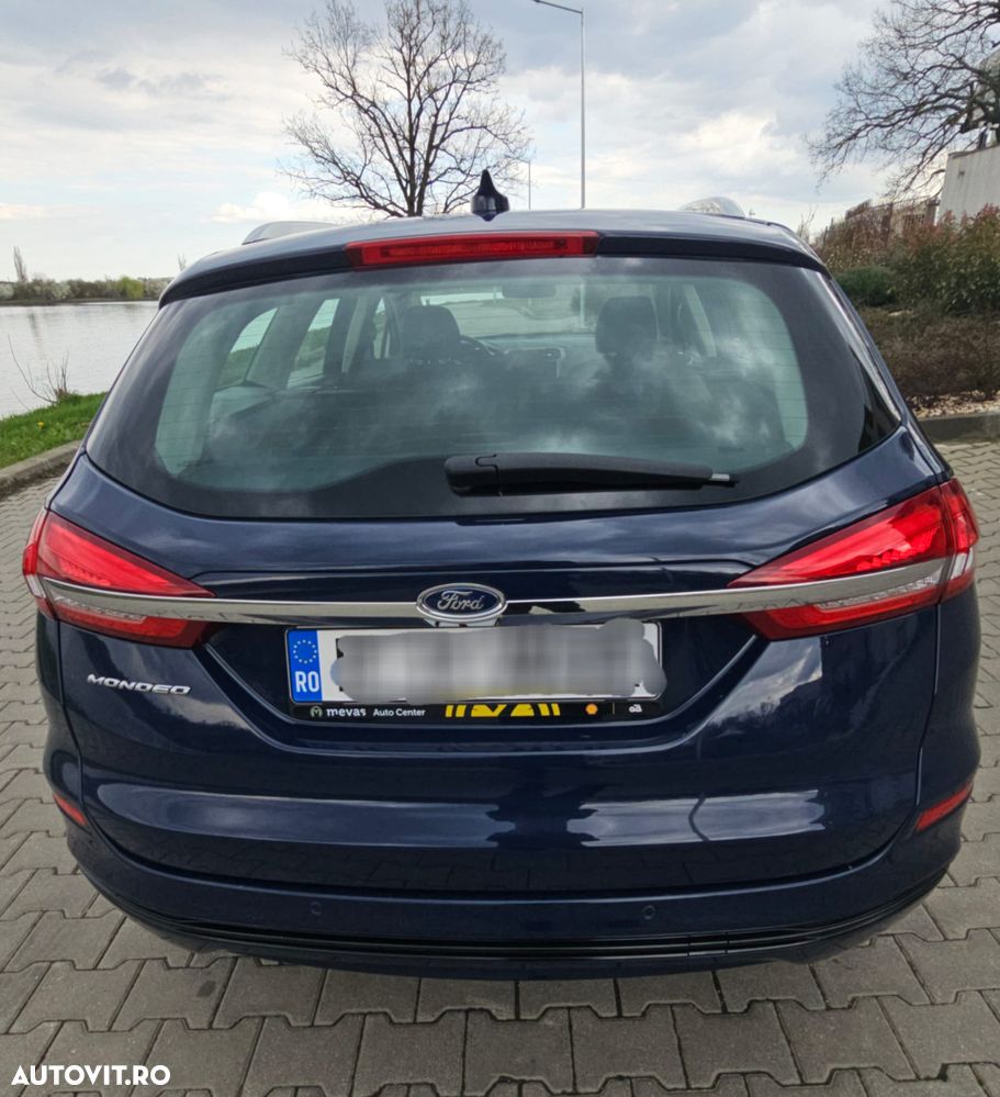 Ford Mondeo 2.0 TDCI Aut. Trend - 6