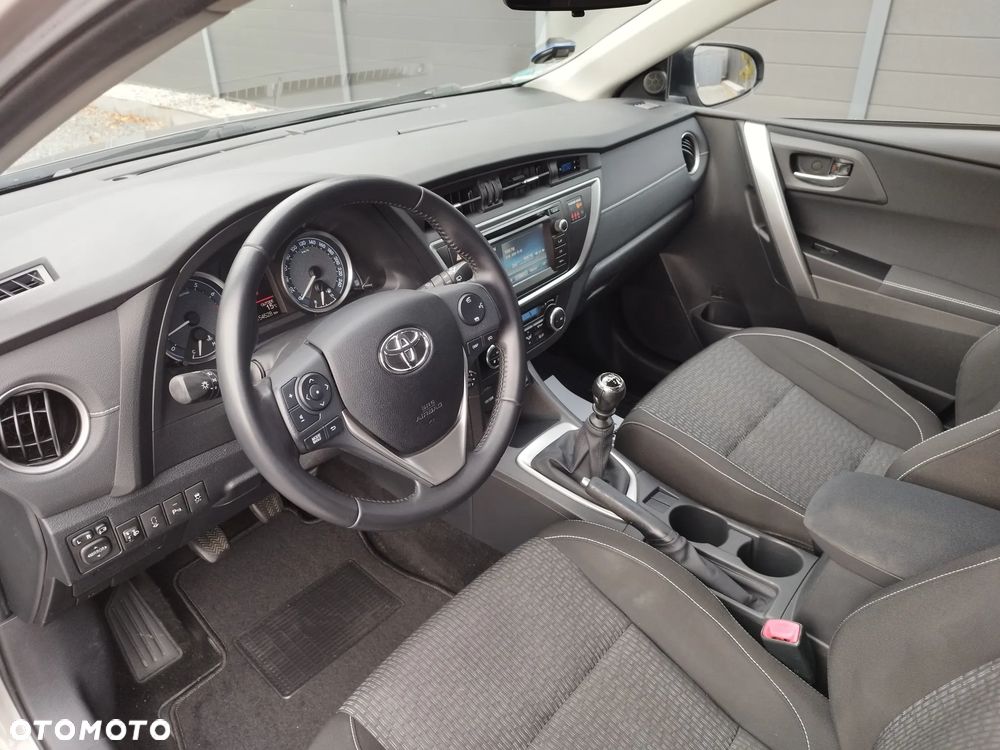 Toyota Auris 1.6 Edition - 20