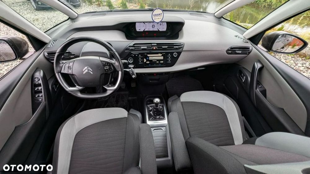 Citroën C4 Picasso - 24